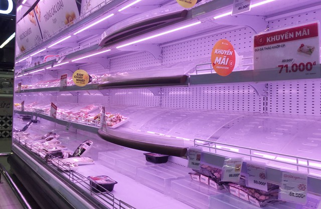 Cảnh tan tác ở Lotte Mart Đống Đa sau quyết định đóng cửa - Ảnh 8.