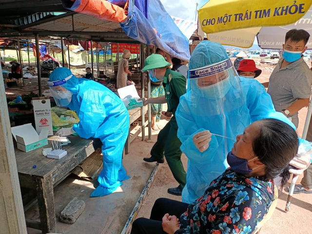 Khởi tố vụ án làm lây lan dịch bệnh truyền nhiễm cho người tại thị xã Nghi Sơn - Ảnh 1.