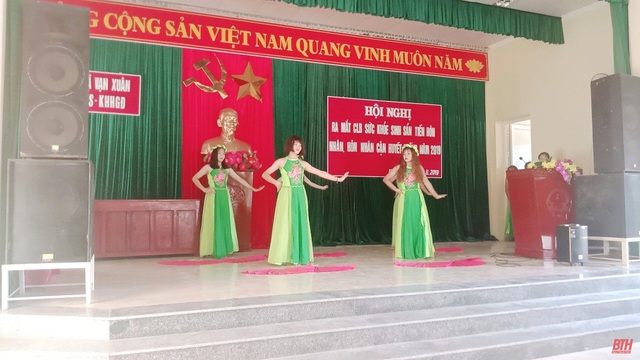 Hiệu quả từ những mô hình nâng cao chất lượng dân số, làm thay đổi hành vi, tập quán của đồng bào dân tộc - Ảnh 3.