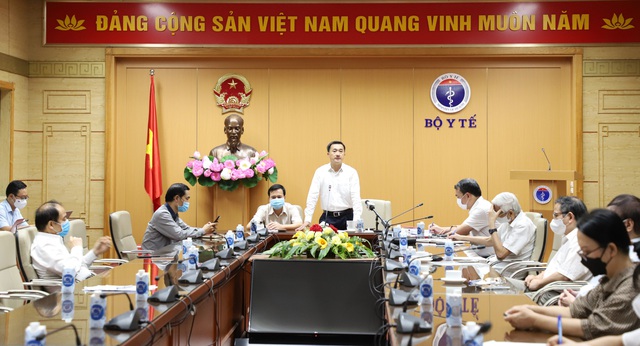 Bộ Y tế đề nghị nhanh chóng hoàn thiện để xem xét cấp phép khẩn cấp vaccine Nano Covax made in Vietnam - Ảnh 3.