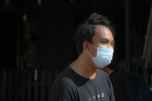 Tình nguyện viên đội nắng bảo vệ vùng xanh ở Sài Gòn - Ảnh 9.