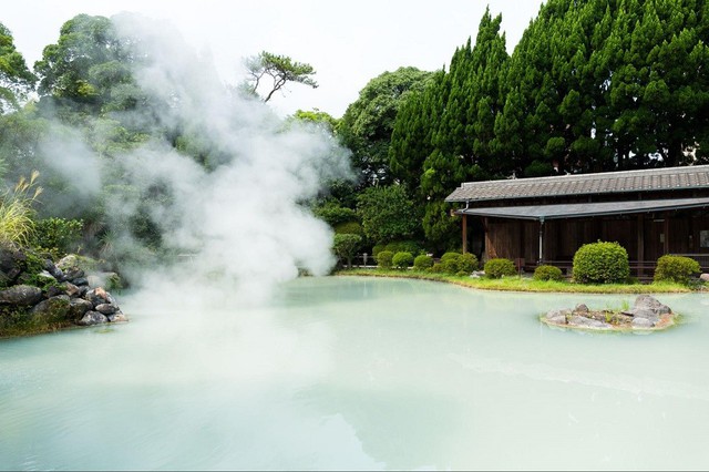 Vì sao văn hóa onsen trở thành biểu tượng của lối sống Nhật Bản? - Ảnh 2.