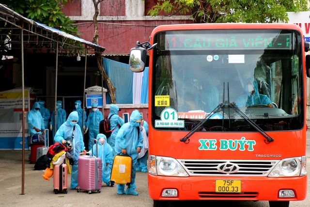 Chuyến tàu nghĩa tình đưa hàng trăm công dân Thừa Thiên Huế từ TP. HCM về quê - Ảnh 20.