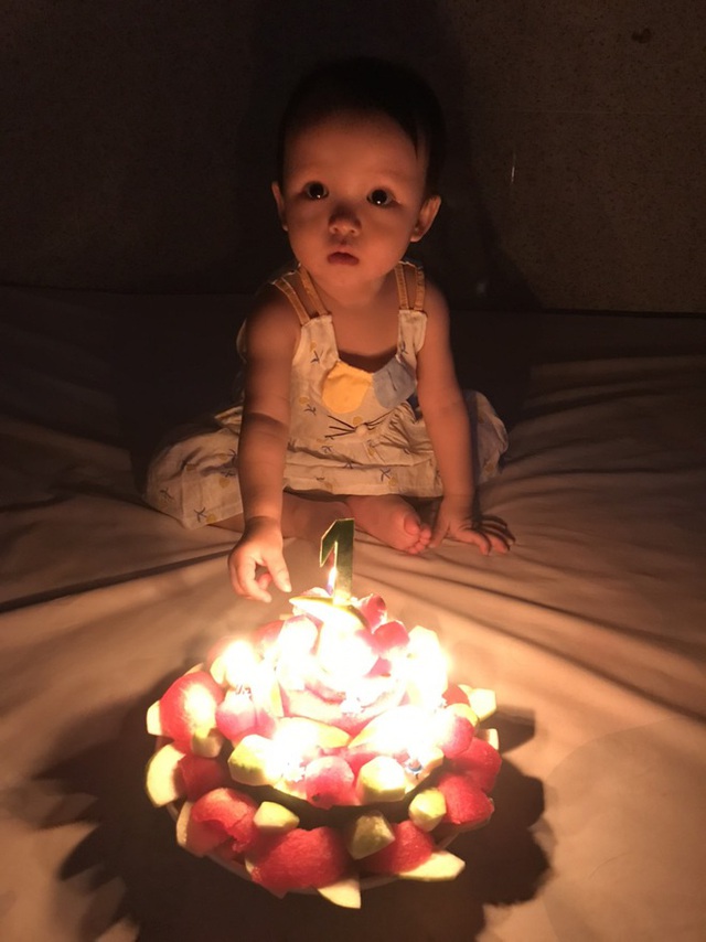  Thư bố gửi con gái sinh nhật 1 tuổi trong vùng phong tỏa 40 ngày đêm  - Ảnh 2.