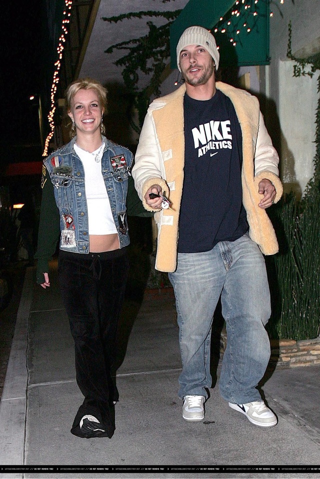 Chồng cũ lợi dụng Britney Spears nhiều năm - Ảnh 12.