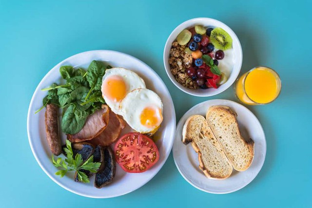 6 kiểu ăn sáng gây hại sức khỏe vô cùng, nên từ bỏ càng sớm càng tốt - Ảnh 2.