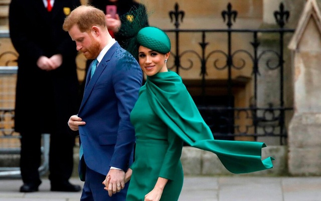 Hai tấm hình cho thấy Harry và Meghan đã thay đổi rất nhiều, tình hình hiện tại đầy chua chát - Ảnh 3.