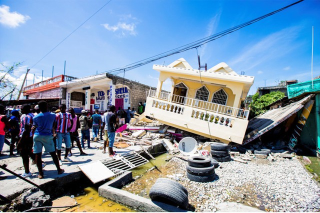 Số nạn nhân tử vong vì động đất Haiti tăng vọt hơn 1.200 người - Ảnh 3.