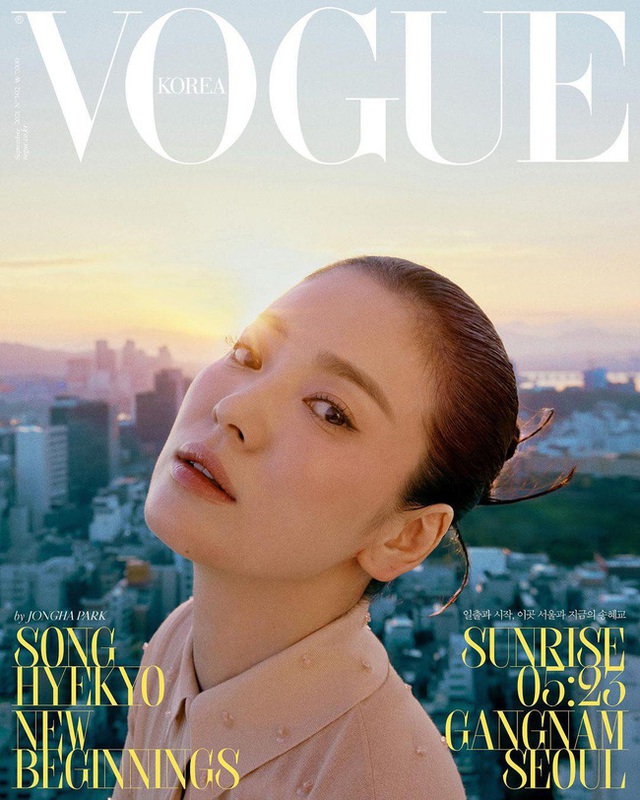 Song Hye Kyo xuất hiện cực đỉnh trên bìa tạp chí, ai cũng ngỡ ngàng với vòng 1 vô cùng sexy - Ảnh 2.