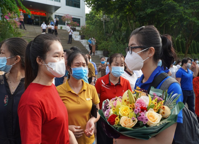 Đoàn thầy thuốc tình nguyện tỉnh Lào Cai tiếp sức cùng Đồng Nai đẩy lùi đại dịch  - Ảnh 9.