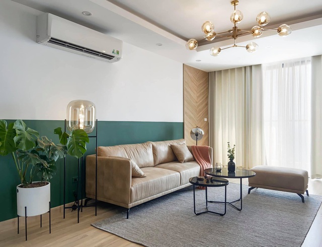 Ngắm căn hộ của gia chủ khó tính ở Hà Nội: Nội thất đẹp, lạ với tông màu xanh đậm - Ảnh 1.