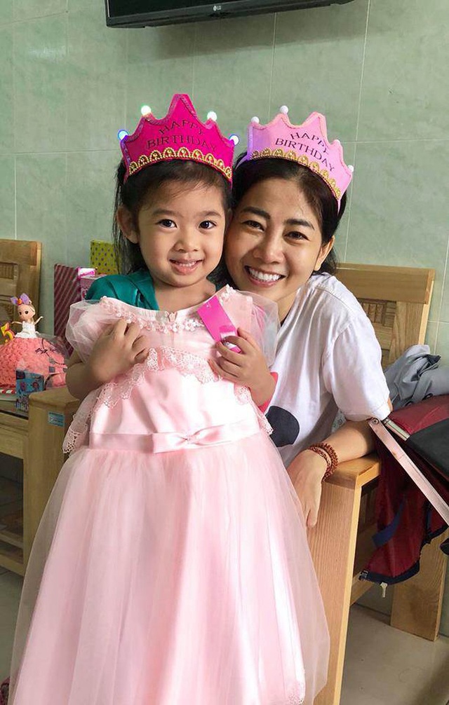  Con gái cố NS Mai Phương đón sinh nhật vắng mẹ, bảo mẫu tiết lộ thay đổi lớn và làm rõ tin quan trọng về bé Lavie - Ảnh 8.