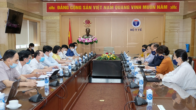 Đại diện WHO: Việt Nam đi đúng hướng trong ứng phó với COVID-19 - Ảnh 2.