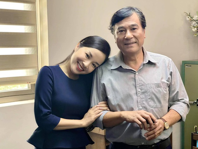  15 năm Nhật ký Vàng Anh, Minh Hương từ con hóa bạn gái NSND Mạnh Cường  - Ảnh 6.