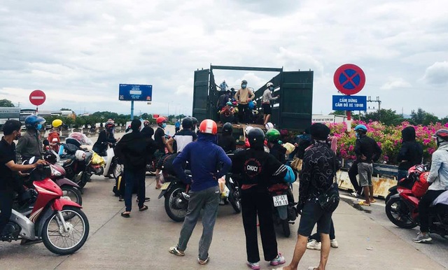 Không còn cảnh những đoàn người đi xe máy về quê sau Công điện của Thủ tướng - Ảnh 10.