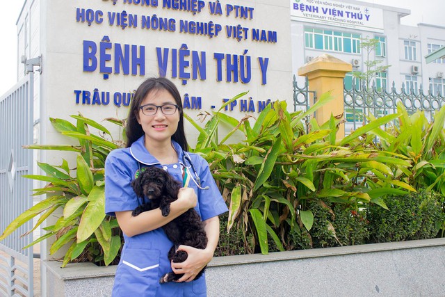 Bệnh viện Thú y, khách sạn thú cưng, bảo vệ an toàn cho chó mèo trong mùa dịch - Ảnh 1.
