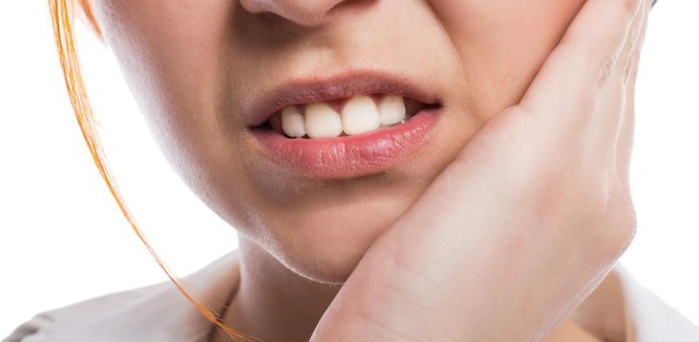 Khổ sở vì viêm quanh cuống răng – Hãy thử ngay giải pháp thiên nhiên - Ảnh 1.