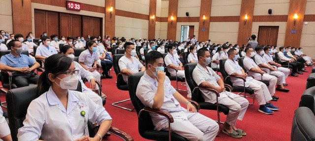 Thêm 120 bác sĩ, điều dưỡng Hải Phòng vào TP Hồ Chí Minh tiếp sức cho đồng nghiệp - Ảnh 2.