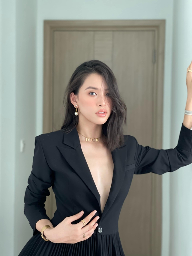 Hoa hậu Việt Nam duy nhất không bị nghi ngờ dao kéo - Ảnh 19.