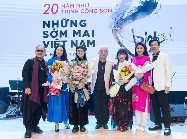 Thanh Lam, Hồng Nhung và nhiều nghệ sĩ “nối vòng tay lớn” để vượt qua đại dịch - Ảnh 1.