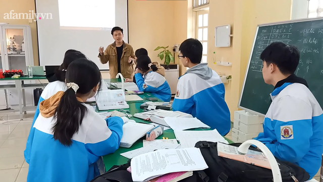 Chàng trai Nam Định lọt top 50 học sinh xuất sắc toàn cầu năm 2021: Sở hữu loạt thành tích xứng danh con nhà người ta nhưng nể phục nhất là điều này - Ảnh 2.