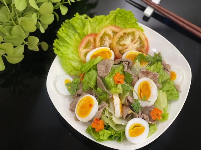 Cách làm món salad thịt bò xà lách - Ảnh 3.