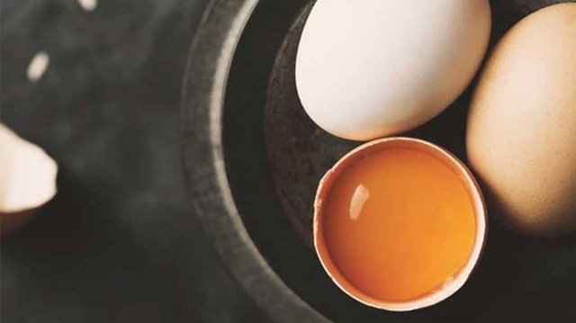 Muốn bữa sáng đủ chất, nhiều người ăn trứng kết hợp với món cực bổ này mà không biết sẽ gây tổn hại sức khỏe - Ảnh 4.