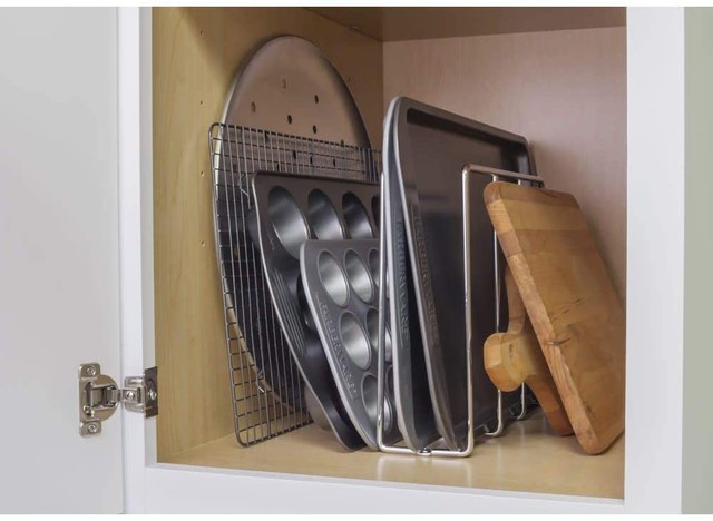 11 mẹo tuyệt vời để sắp xếp được những ngăn tủ bếp hoàn hảo chẳng chê được chỗ nào - Ảnh 3.
