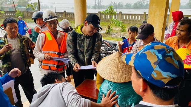 Nhắc lại thị phi từ thiện, MC Phan Anh: Tôi có tham... và ảo tưởng sức mạnh rằng mình giỏi - Ảnh 6.