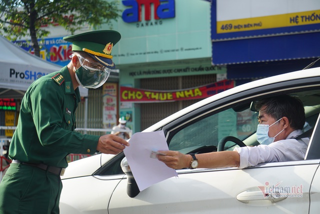 Sáng 25/9: F0 mới phát hiện ở Hà Nội đã tử vong trong tư thế treo cổ; tín hiệu vui từ TP.HCM khi số ca tử vong do COVID-19 thấp nhất trong tháng - Ảnh 6.