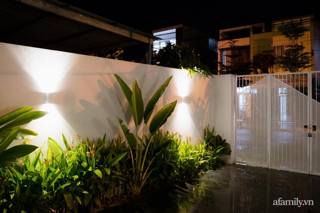 Căn nhà phố màu trắng gọn xinh ấm cúng của cặp vợ chồng trẻ Đà Nẵng có chi phí hoàn thiện 1,4 tỷ đồng - Ảnh 25.