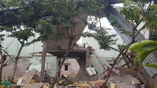  Nổ kinh hoàng gây chết người, sập nhà ở Quảng Nam  - Ảnh 3.