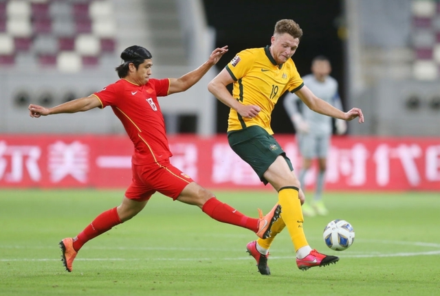 Việt Nam 0-1 Australia: VAR khước từ quả penalty, Việt Nam thi đấu quả cảm trước Australia - Ảnh 9.
