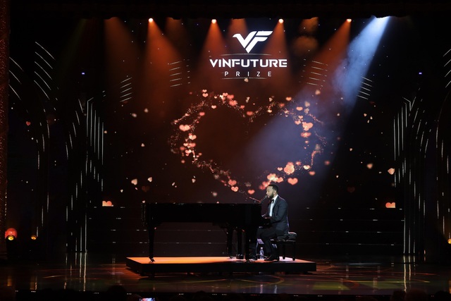 Vinfuture công bố chủ nhân các giải thưởng phụng sự nhân loại năm 2021 - Ảnh 6.