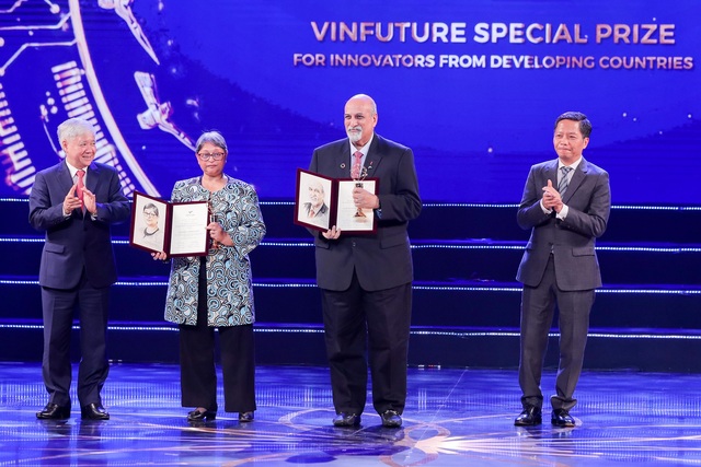 Vinfuture công bố chủ nhân các giải thưởng phụng sự nhân loại năm 2021 - Ảnh 4.