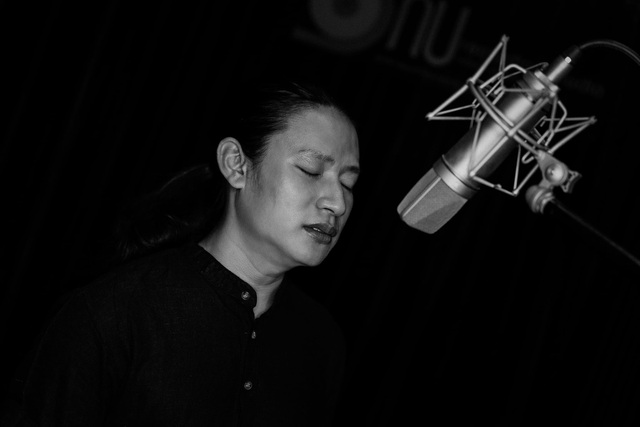 Nhạc sĩ Nguyễn Báu cùng lúc tung 2 sản phẩm âm nhạc mới - Ảnh 1.