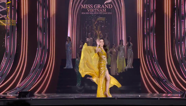 Dạ hội đa sắc màu của Top 10 Miss Grand Vietnam 2022 - Ảnh 13.