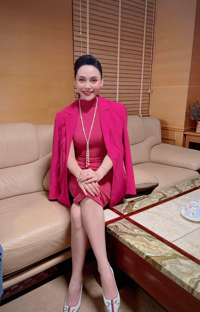 Sắc vóc nữ diễn viên đóng cảnh nóng với Việt Anh trong 'Hành trình công lý' - Ảnh 3.