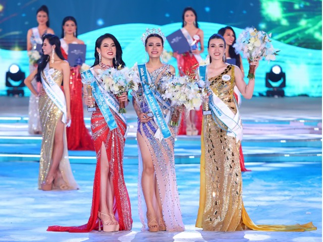 Đinh Như Phương bật khóc khi đăng quang Hoa hậu Biển đảo Việt Nam 2022 - Ảnh 3. Đinh Như Phương bật khóc khi đăng quang Hoa hậu Biển đảo Việt Nam 2022 - Ảnh 3.