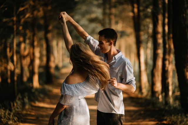 Chuyện yêu: Chung đôi chưa chắc đã đồng nghĩa với chung hướng đâu nha! - Ảnh 1. Chuyện yêu: Chung đôi chưa chắc đã đồng nghĩa với chung hướng đâu nha! - Ảnh 1.
