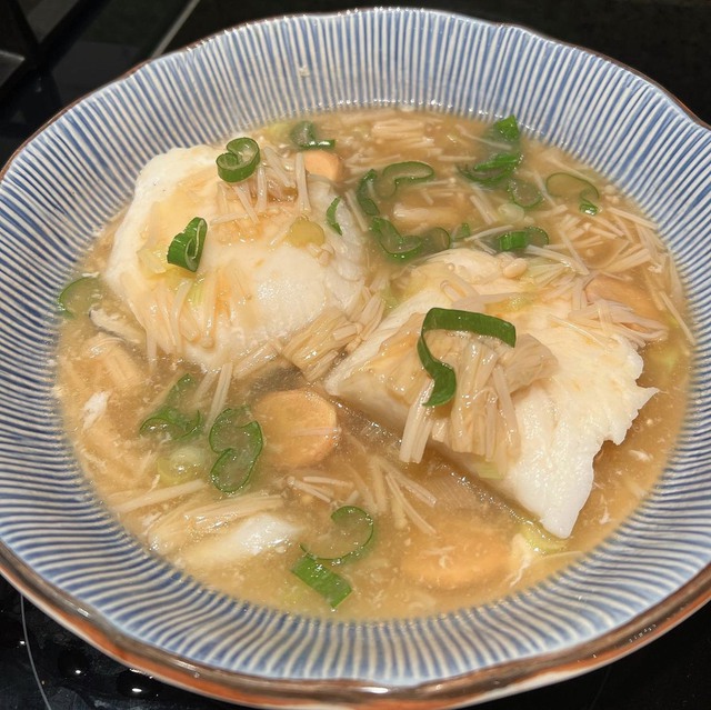 Món cá tuyết hấp nấm sốt miso - Món ăn có nguồn gốc từ Nhật Bản
