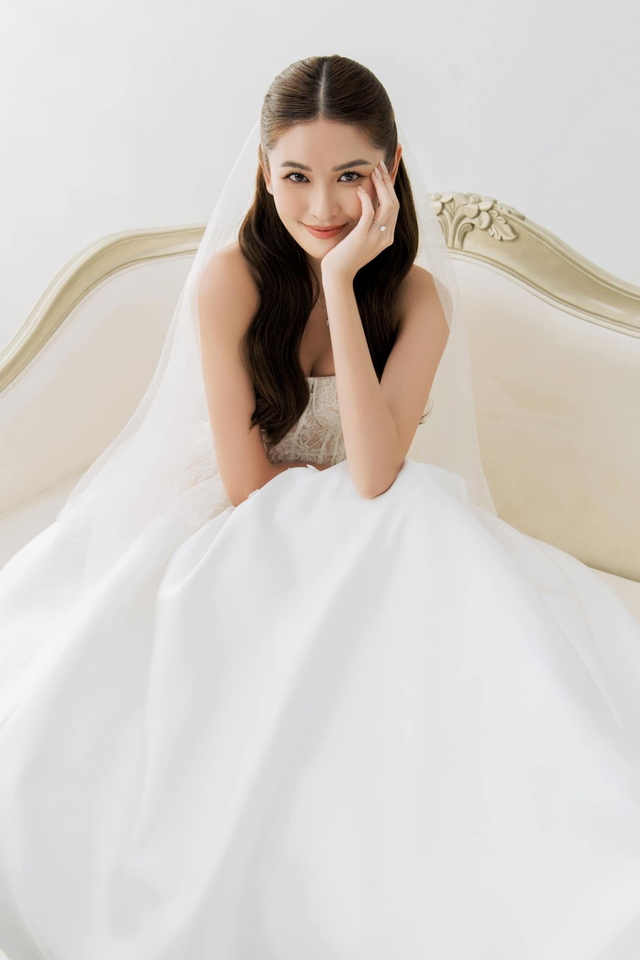 Á hậu Thùy Dung chính thức hé lộ thông tin mới về đám cưới tháng 12  - Ảnh 1.