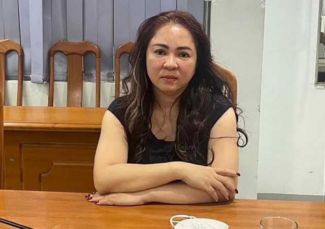 Tạm giam thêm 2 tháng bà Nguyễn Phương Hằng để điều tra những đồng phạm - Ảnh 1.