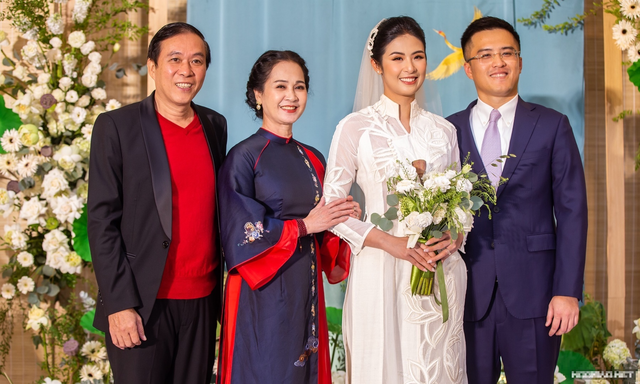 Đám cưới Hoa hậu Ngọc Hân: Đỗ Mỹ Linh nổi bật trong dàn khách mời vì ngoại hình gây chú ý - Ảnh 2.