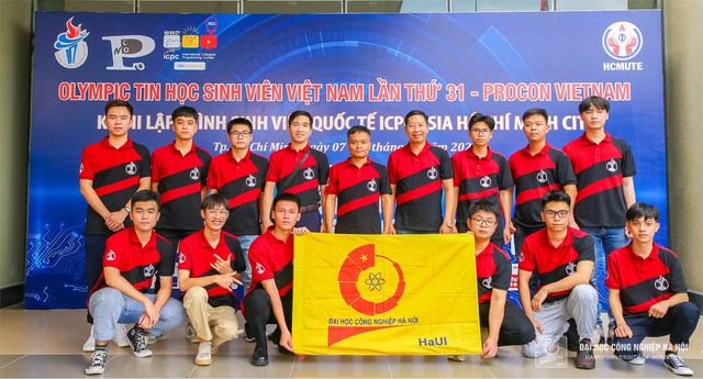 Sinh viên Trường Đại học Công nghiệp Hà Nội đạt thành tích cao tại Kỳ thi Olympic Tin học Sinh viên Việt Nam lần thứ 31 - Ảnh 1.