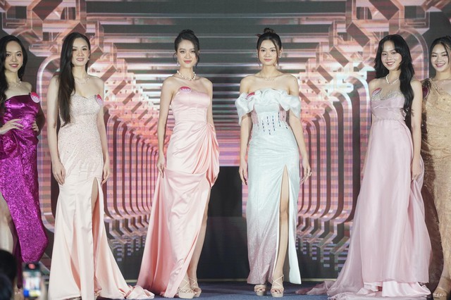 Hoa hậu Việt Nam 2022 sẽ thẩm tra gia cảnh Top 35 trước chung kết - Ảnh 3.
