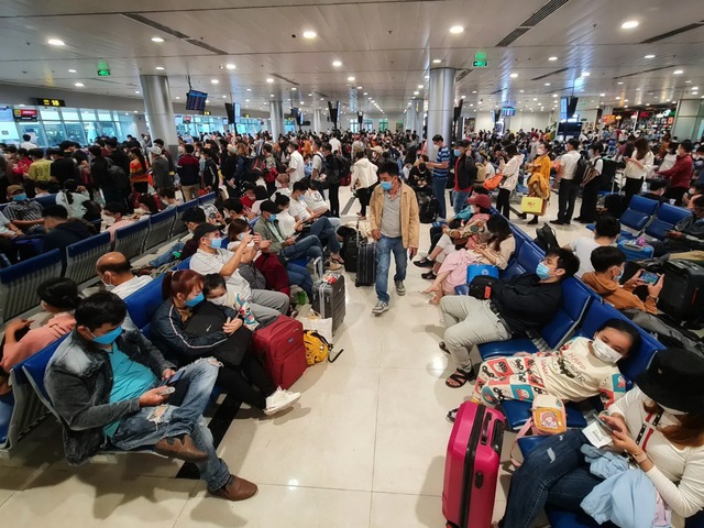 Sân bay Tân Sơn Nhất công bố nhiều giải pháp chống ùn tắc dịp cao điểm tết - Ảnh 1.