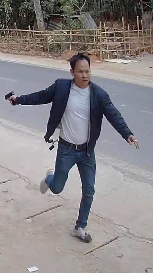 Sơn La: Truy bắt nghi phạm vận chuyển ma túy, dùng súng chống trả công an - Ảnh 2.
