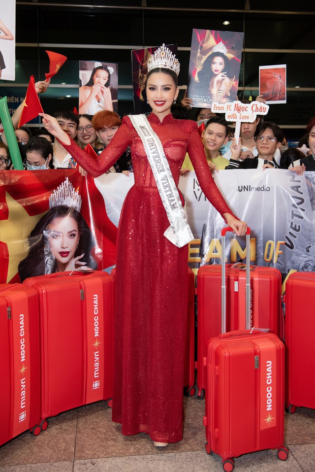 Vì sao hành lý đến Mỹ thi Miss Universe của Ngọc Châu 'khiêm tốn' hơn Khánh Vân, Kim Duyên? - Ảnh 2.