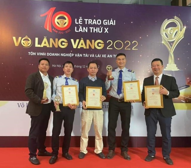 20 tập thể và 50 lái xe được trao giải Vô lăng vàng lần thứ 10 - Ảnh 2.